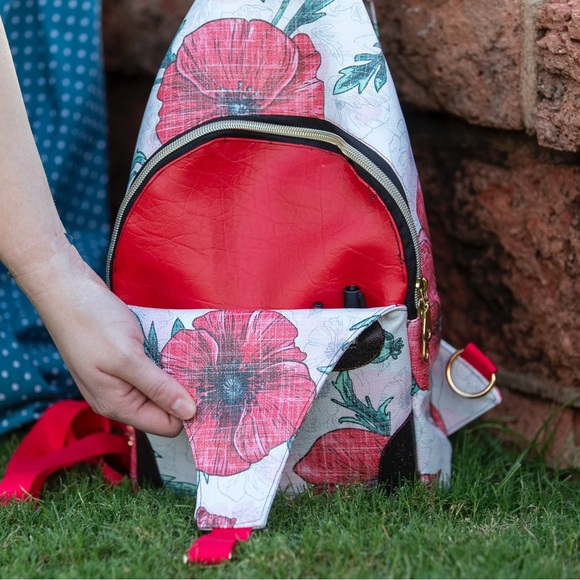 Floral Red Backpack - Picture 6 of 7